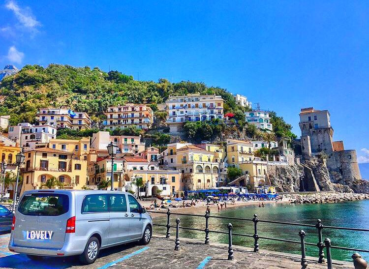 Lovely Amalfi Tours happy customers 3/9